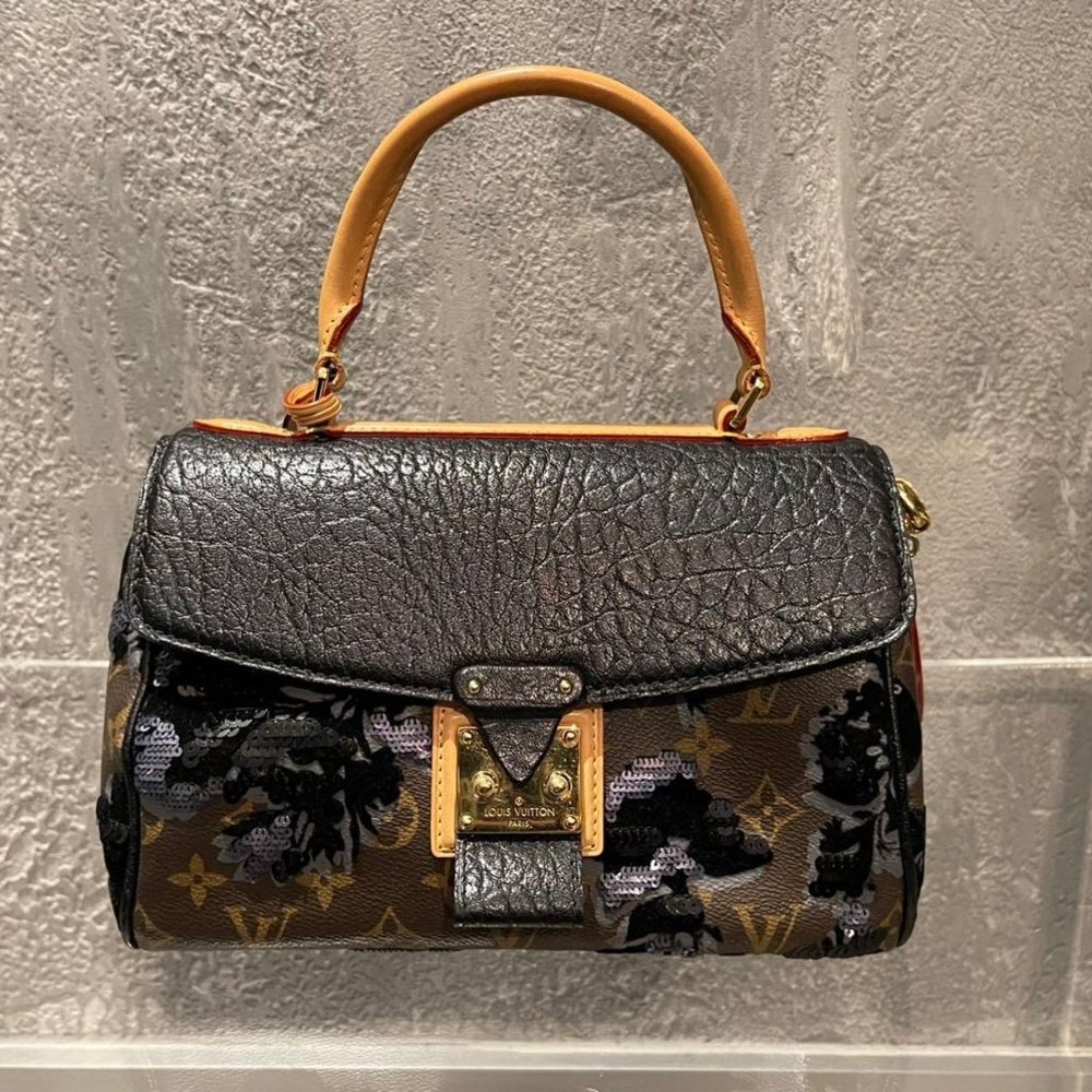 Louis Vuitton Limited Edition Fleur deJais Carrousel Bag.